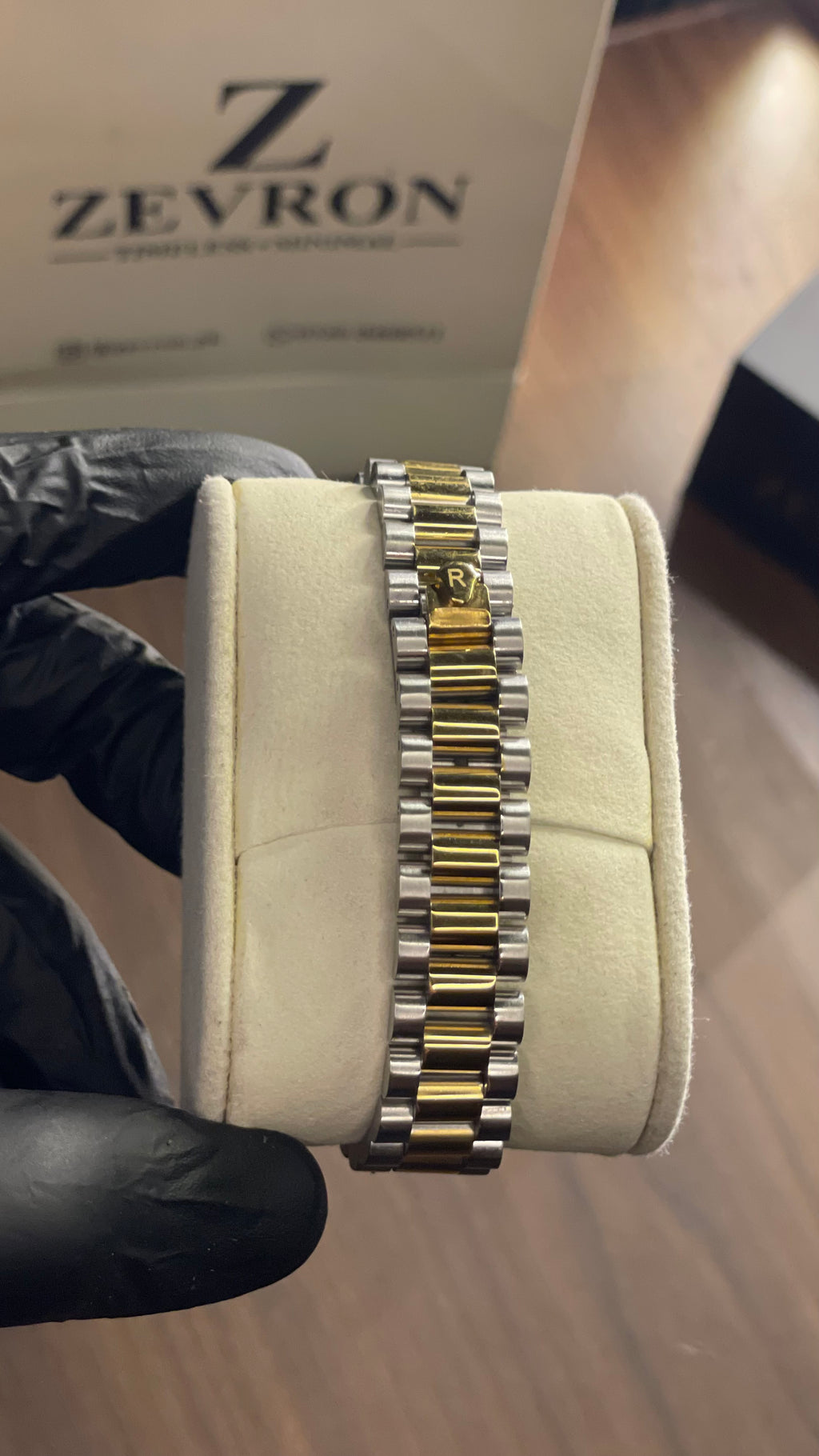 Ladies Rolex Jubilee Chain Watch